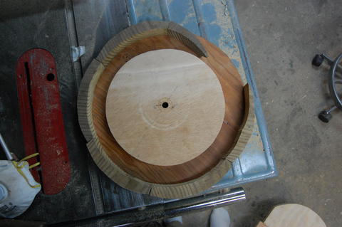 The airguide helps throw air outside Air churns clockwise out